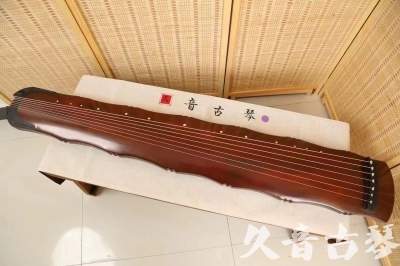 三亚市●久音古琴  ●典藏系列 20240524 [红洒金竹节]